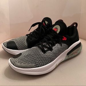 Nike Joyride Running Shoes